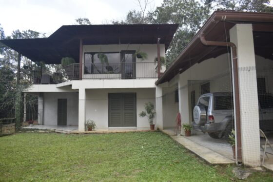Florencia 6.6 hectar property with 2 homes and more